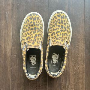 Cheetah van slip on skate shoes